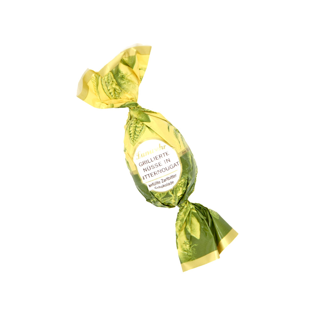 Lanwehr Pralinen-Osterei gegrillte Nüsse in Bitternougat